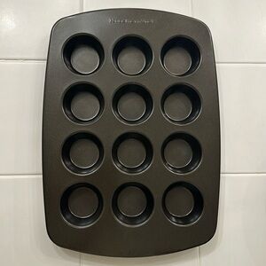 KitchenAid Muffin Pan